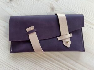 Etui-trousse-cuir-vachette-violet